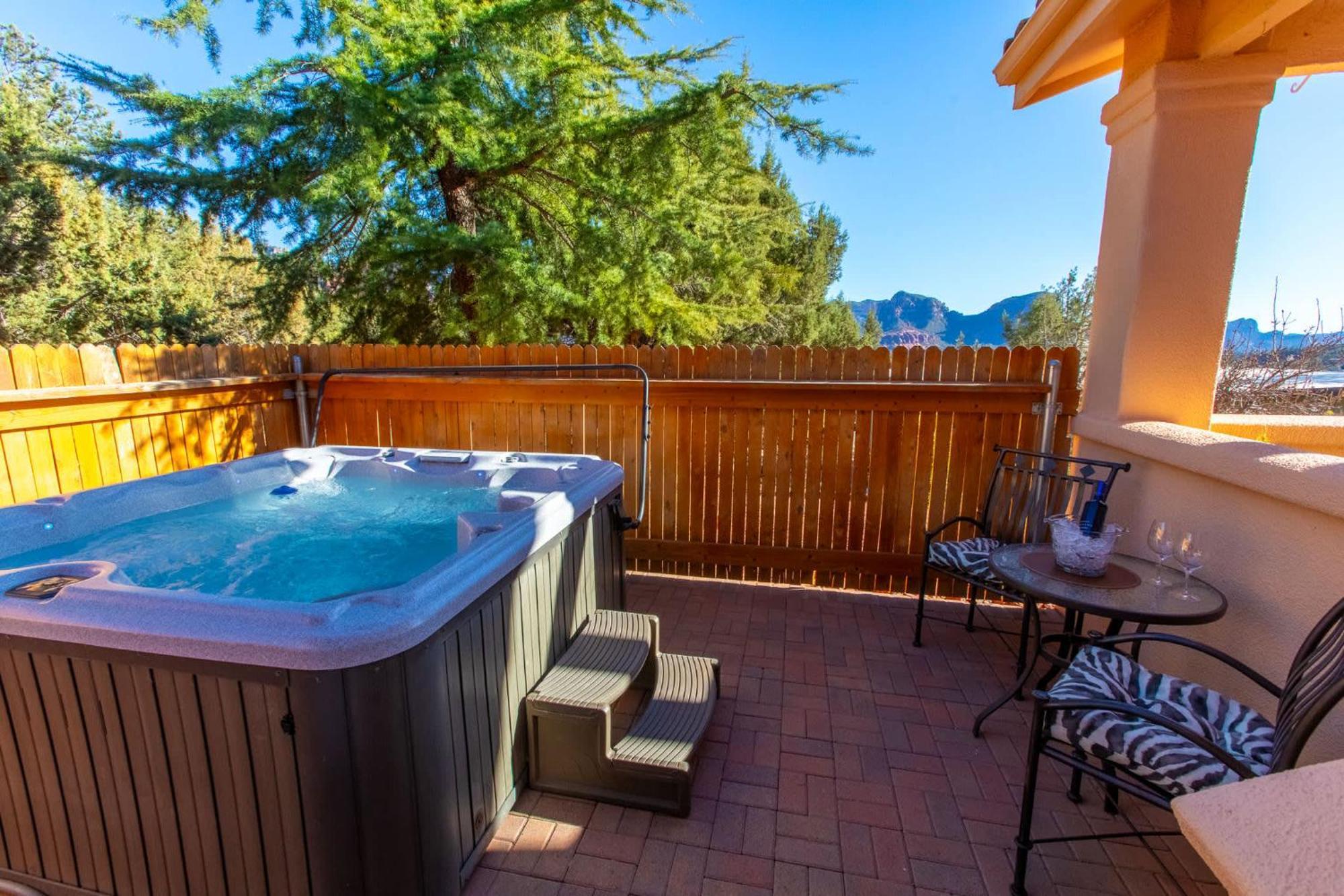 5 Bed 3 Bath Uptown Sedona-Game Room-Sauna-Cold Plunge-Jacuzzi-Gym Luaran gambar