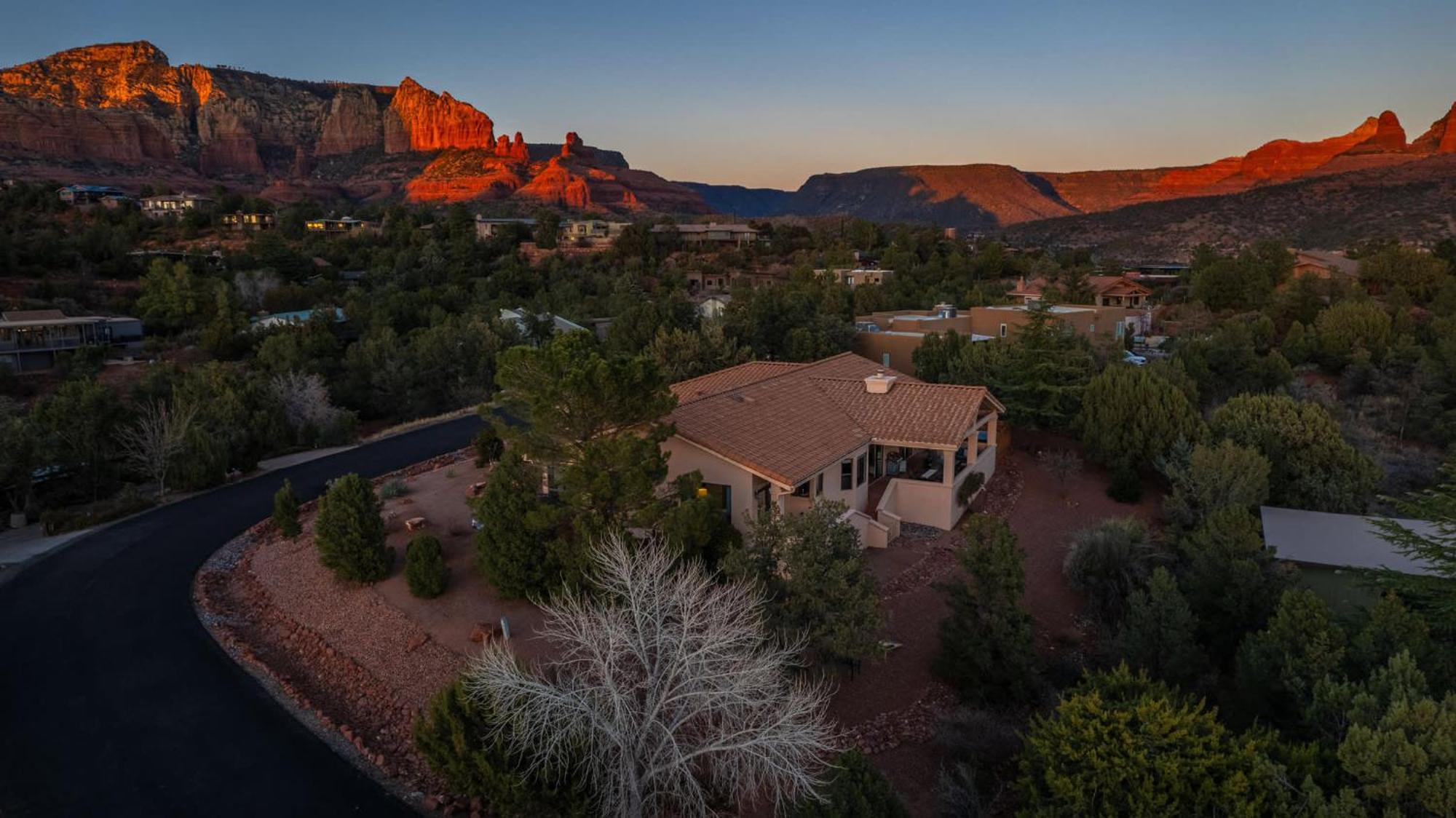 5 Bed 3 Bath Uptown Sedona-Game Room-Sauna-Cold Plunge-Jacuzzi-Gym Luaran gambar