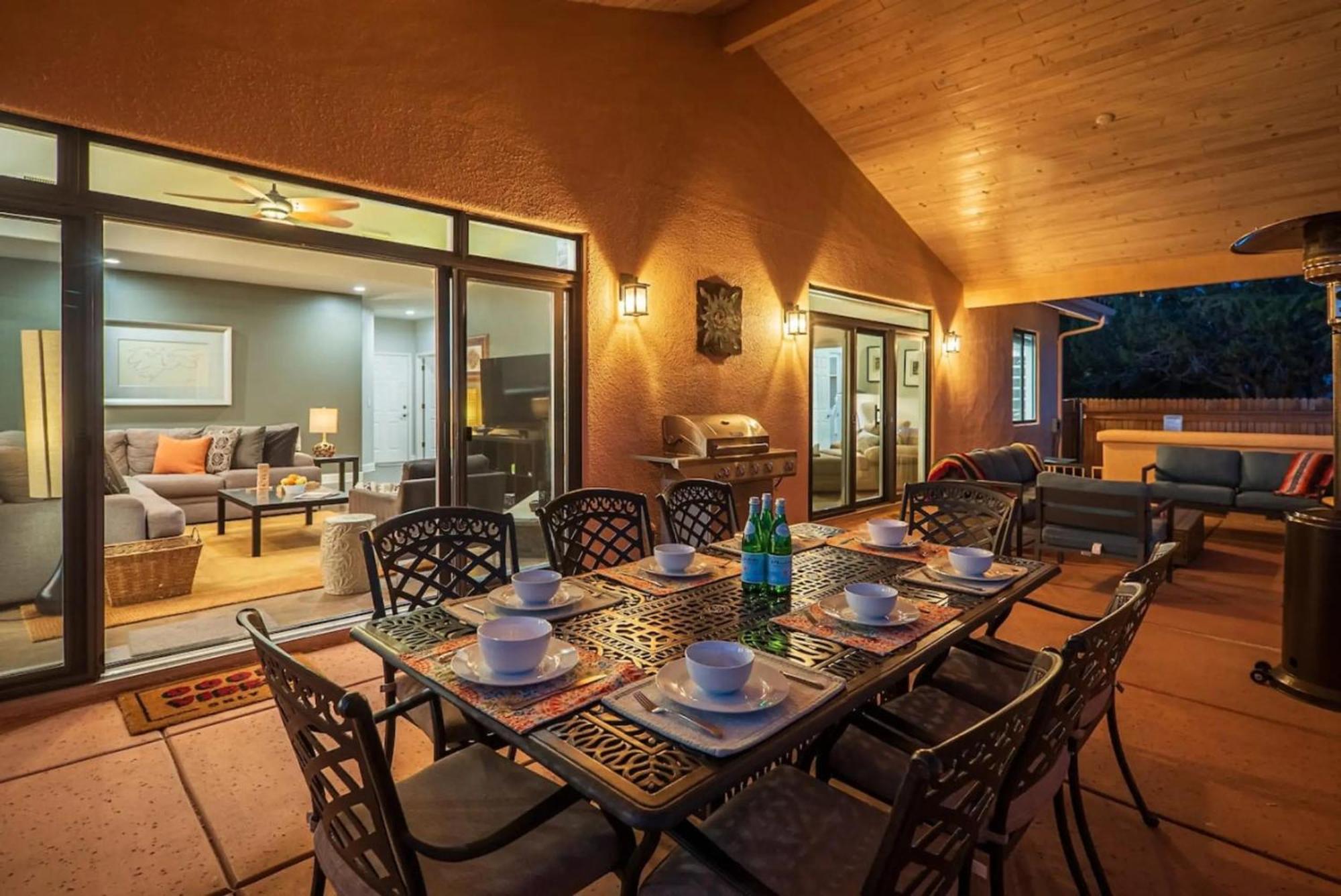 5 Bed 3 Bath Uptown Sedona-Game Room-Sauna-Cold Plunge-Jacuzzi-Gym Luaran gambar